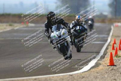 media/Sep-20-2025-TrackDaz (Sat) [[27f0cde673]]/C Group/240pm (Turn 9)/